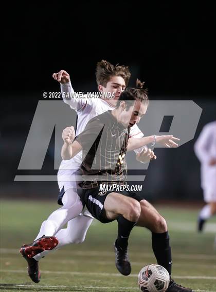 Thumbnail 1 in Crespi vs Chaminade photogallery.