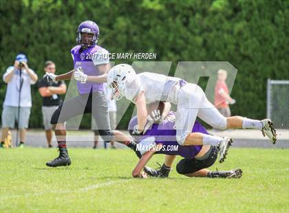 Thumbnail 2 in Hernando vs River Ridge (Scrimmage) photogallery.