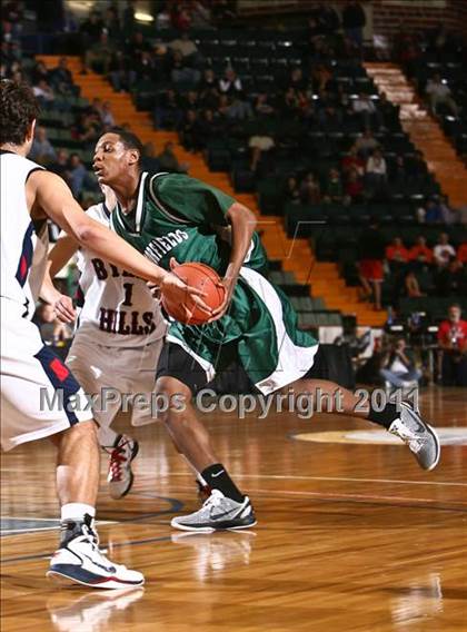 Thumbnail 2 in Harborfields vs. Byram Hills (NYSPHSAA Class A Semifinal) photogallery.