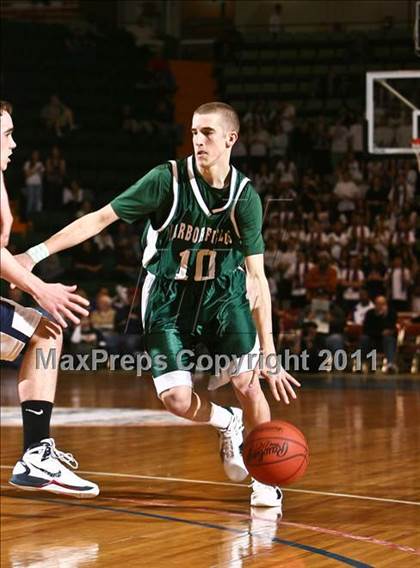 Thumbnail 1 in Harborfields vs. Byram Hills (NYSPHSAA Class A Semifinal) photogallery.