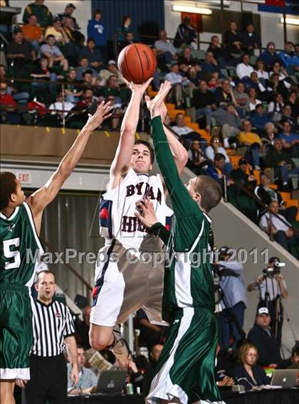 Thumbnail 1 in Harborfields vs. Byram Hills (NYSPHSAA Class A Semifinal) photogallery.