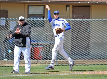 Thumbnail 1 in Howe @ Gunter (Gunter Classic) photogallery.