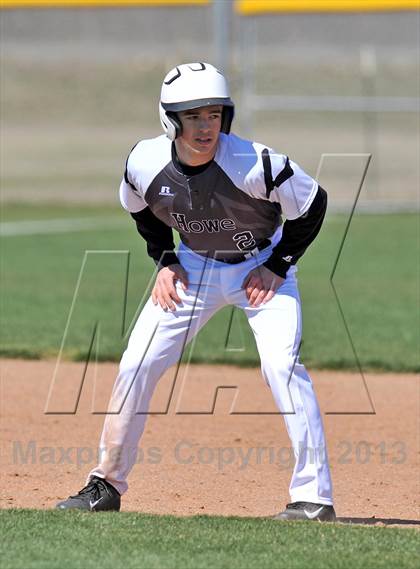 Thumbnail 3 in Howe @ Gunter (Gunter Classic) photogallery.