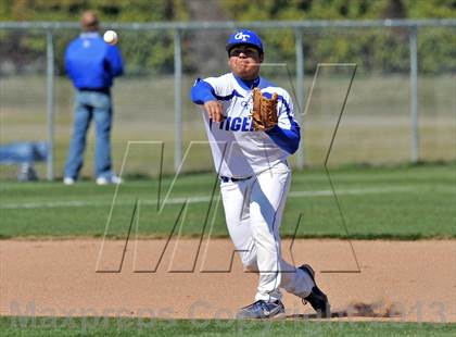 Thumbnail 3 in Howe @ Gunter (Gunter Classic) photogallery.