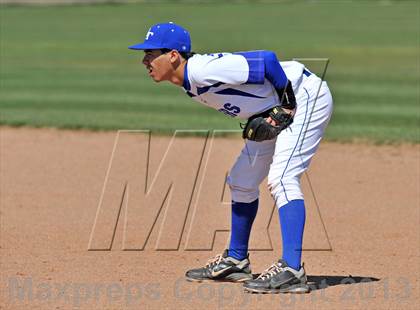 Thumbnail 2 in Howe @ Gunter (Gunter Classic) photogallery.