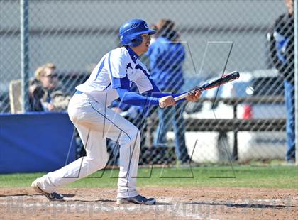 Thumbnail 2 in Howe @ Gunter (Gunter Classic) photogallery.