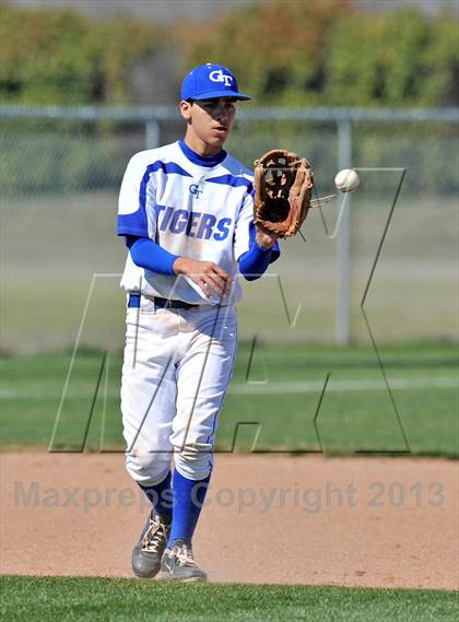 Thumbnail 3 in Howe @ Gunter (Gunter Classic) photogallery.