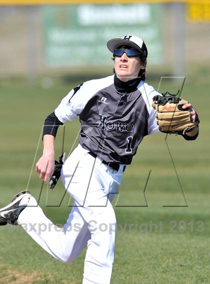 Thumbnail 2 in Howe @ Gunter (Gunter Classic) photogallery.