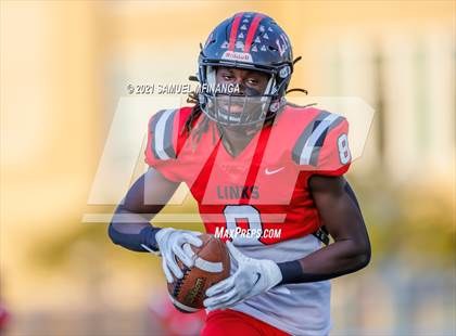 Thumbnail 2 in Omaha Northwest @ Lincoln High photogallery.