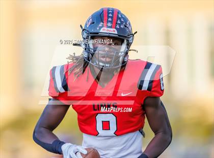 Thumbnail 3 in Omaha Northwest @ Lincoln High photogallery.