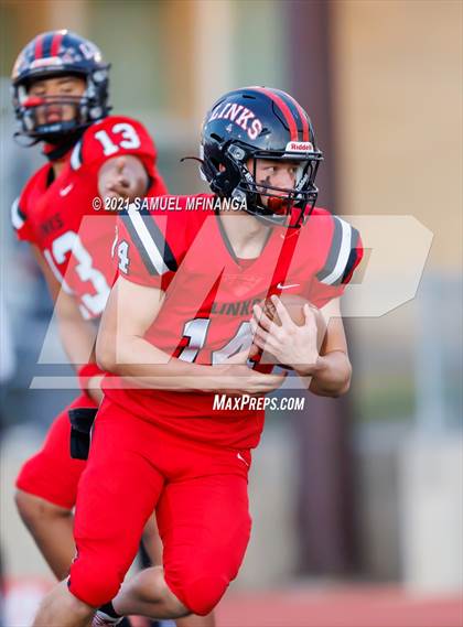 Thumbnail 2 in Omaha Northwest @ Lincoln High photogallery.