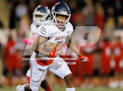 Thumbnail 3 in Omaha Northwest @ Lincoln High photogallery.