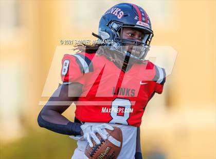 Thumbnail 1 in Omaha Northwest @ Lincoln High photogallery.