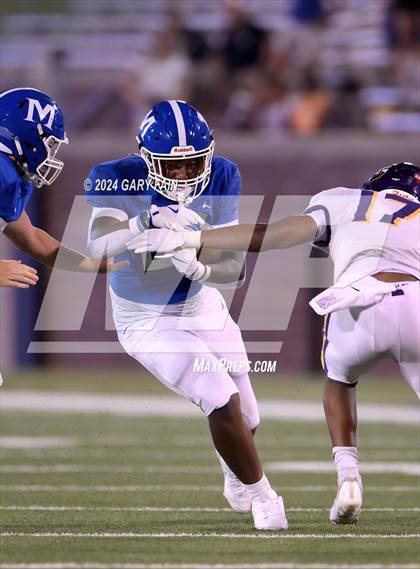 Thumbnail 2 in Chattanooga Central vs McCallie (Blue Cross Bowl) photogallery.