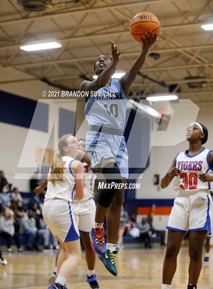 Thumbnail 3 in Helena @ Chilton County photogallery.