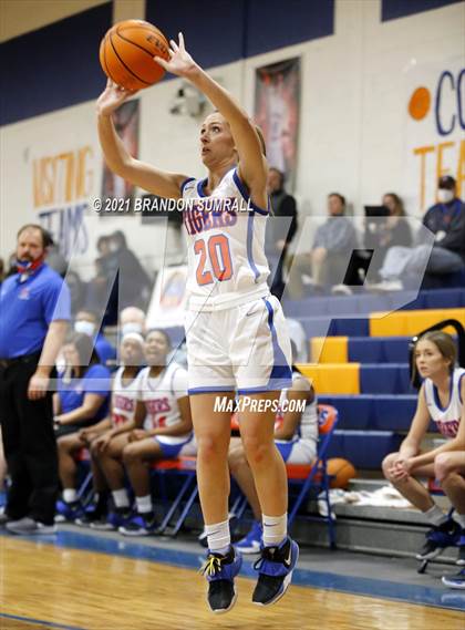 Thumbnail 1 in Helena @ Chilton County photogallery.