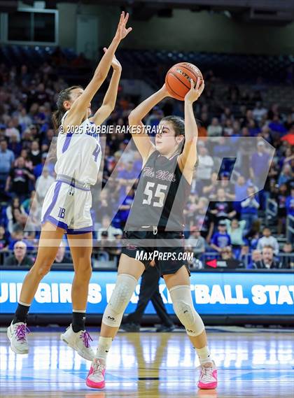 Thumbnail 2 in Farwell vs. Martins Mill (UIL 2A Basketball Division II Final) photogallery.