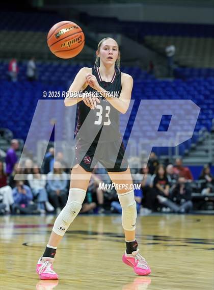 Thumbnail 1 in Farwell vs. Martins Mill (UIL 2A Basketball Division II Final) photogallery.