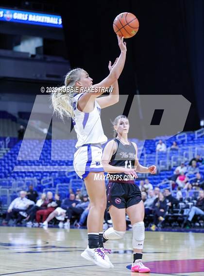 Thumbnail 1 in Farwell vs. Martins Mill (UIL 2A Basketball Division II Final) photogallery.