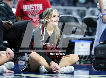 Thumbnail 3 in Farwell vs. Martins Mill (UIL 2A Basketball Division II Final) photogallery.