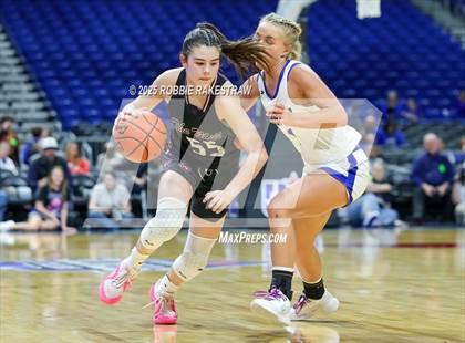 Thumbnail 2 in Farwell vs. Martins Mill (UIL 2A Basketball Division II Final) photogallery.