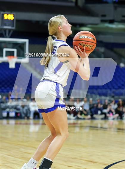 Thumbnail 3 in Farwell vs. Martins Mill (UIL 2A Basketball Division II Final) photogallery.