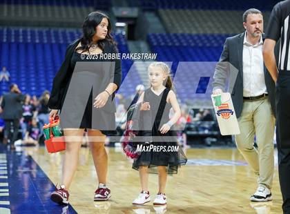 Thumbnail 1 in Farwell vs. Martins Mill (UIL 2A Basketball Division II Final) photogallery.