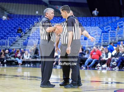 Thumbnail 1 in Farwell vs. Martins Mill (UIL 2A Basketball Division II Final) photogallery.