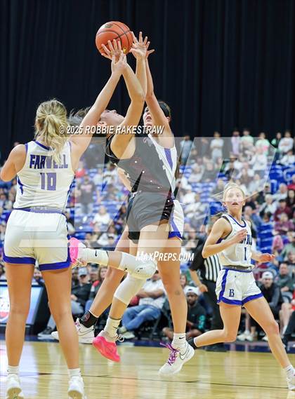 Thumbnail 2 in Farwell vs. Martins Mill (UIL 2A Basketball Division II Final) photogallery.