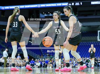 Thumbnail 1 in Farwell vs. Martins Mill (UIL 2A Basketball Division II Final) photogallery.