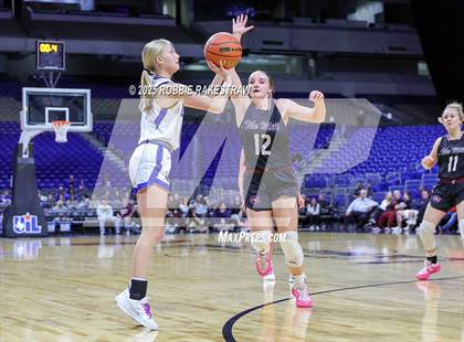 Thumbnail 2 in Farwell vs. Martins Mill (UIL 2A Basketball Division II Final) photogallery.
