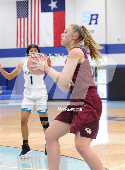 Thumbnail 1 in Cypress Woods vs. Pasadena Memorial (McDonald's Texas Invitational) photogallery.