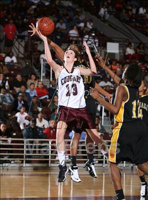 Thumbnail 1 in Cinco Ranch vs. Marshall (UIL Regional State 5A Semifinals) photogallery.