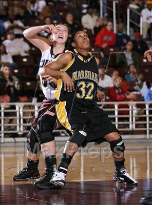 Thumbnail 2 in Cinco Ranch vs. Marshall (UIL Regional State 5A Semifinals) photogallery.