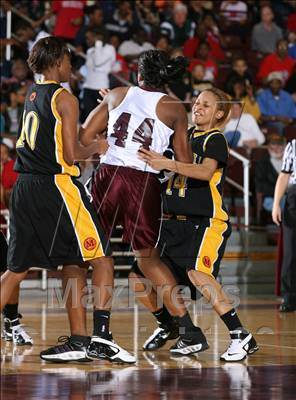 Thumbnail 2 in Cinco Ranch vs. Marshall (UIL Regional State 5A Semifinals) photogallery.
