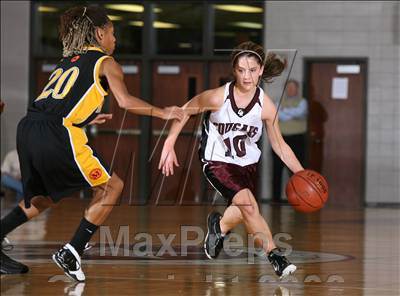 Thumbnail 3 in Cinco Ranch vs. Marshall (UIL Regional State 5A Semifinals) photogallery.