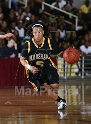 Thumbnail 2 in Cinco Ranch vs. Marshall (UIL Regional State 5A Semifinals) photogallery.