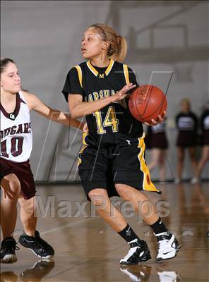 Thumbnail 2 in Cinco Ranch vs. Marshall (UIL Regional State 5A Semifinals) photogallery.