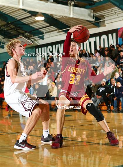 Thumbnail 3 in Whitney vs. Liberty (Adidas Challenge) photogallery.