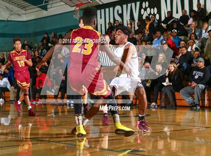 Thumbnail 3 in Whitney vs. Liberty (Adidas Challenge) photogallery.