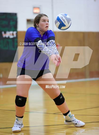 Thumbnail 1 in Arapahoe @ Northern Valley photogallery.