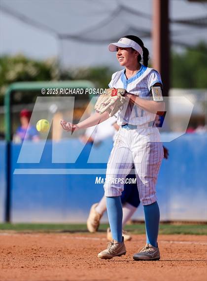 Thumbnail 3 in Bakersfield Christian @ Monache (CIFCS - Division II Championship) photogallery.