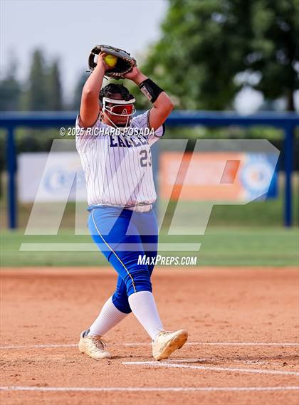 Thumbnail 3 in Bakersfield Christian @ Monache (CIFCS - Division II Championship) photogallery.
