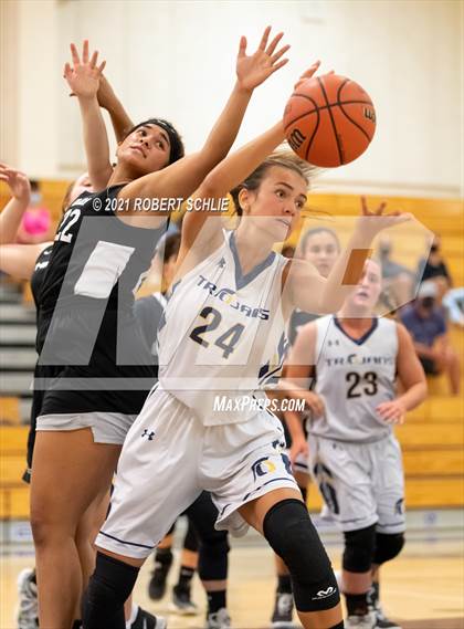Thumbnail 3 in Granite Bay @ Oak Ridge photogallery.