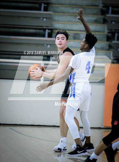 Thumbnail 3 in El Camino Real vs Harvard-Westlake (Beverly Hills 76th. Sax Elliott Invitational) photogallery.