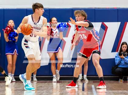 Thumbnail 2 in Bishop Miege @ St. James Academy photogallery.