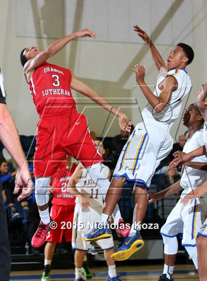 Thumbnail 2 in La Mirada vs. Orange Lutheran (Orange Holiday Classic) photogallery.