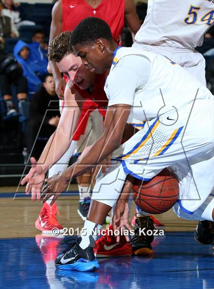 Thumbnail 2 in La Mirada vs. Orange Lutheran (Orange Holiday Classic) photogallery.