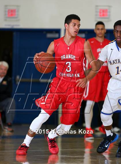 Thumbnail 3 in La Mirada vs. Orange Lutheran (Orange Holiday Classic) photogallery.