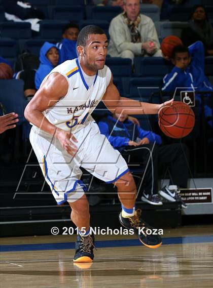 Thumbnail 1 in La Mirada vs. Orange Lutheran (Orange Holiday Classic) photogallery.